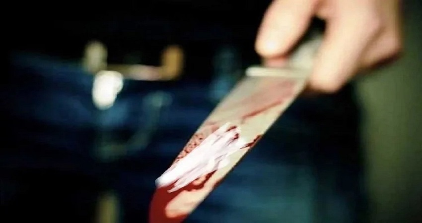 खेल-खेल में एक नाबालिग ने की दूसरे की चाकू से हत्या, पुलिस ने 6 लोगों को किया गिरफ्तार खेल-खेल में एक नाबालिग ने की दूसरे की चाकू से हत्या, पुलिस ने 6 लोगों को किया गिरफ्तार